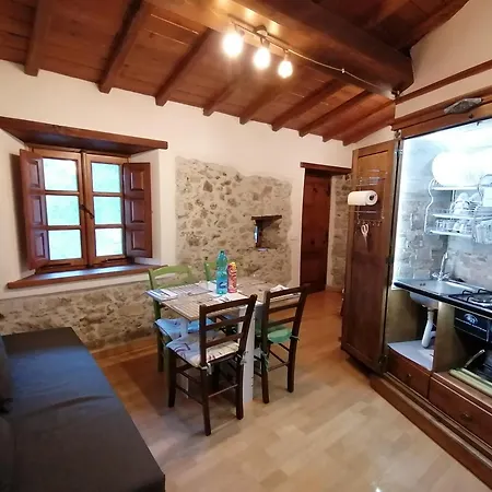 Tatil Evi Agriturismo Monte Croce *